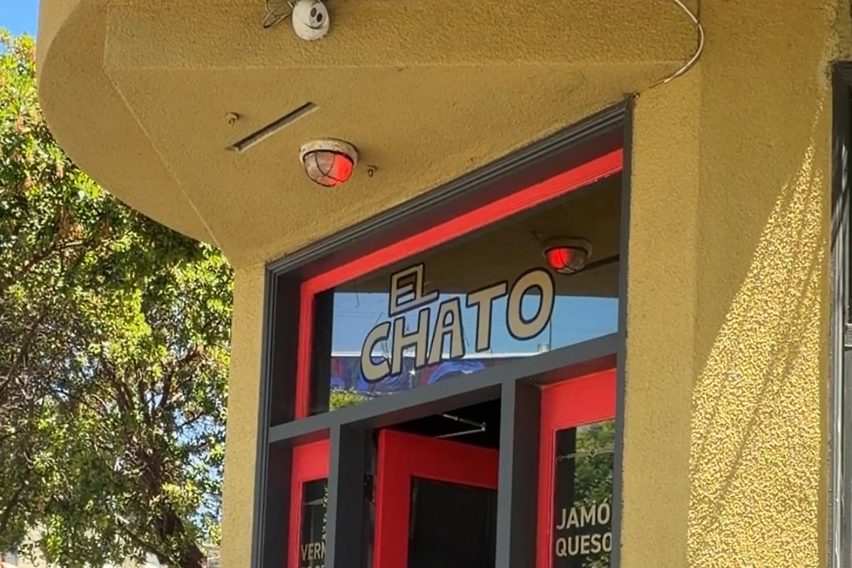 Storefront at El Chato