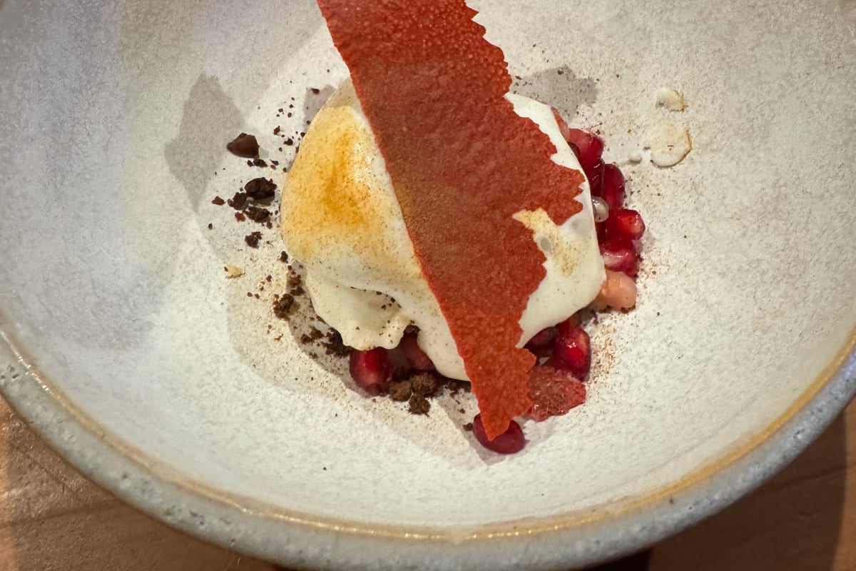 Pomegranate meringue at Mijoté