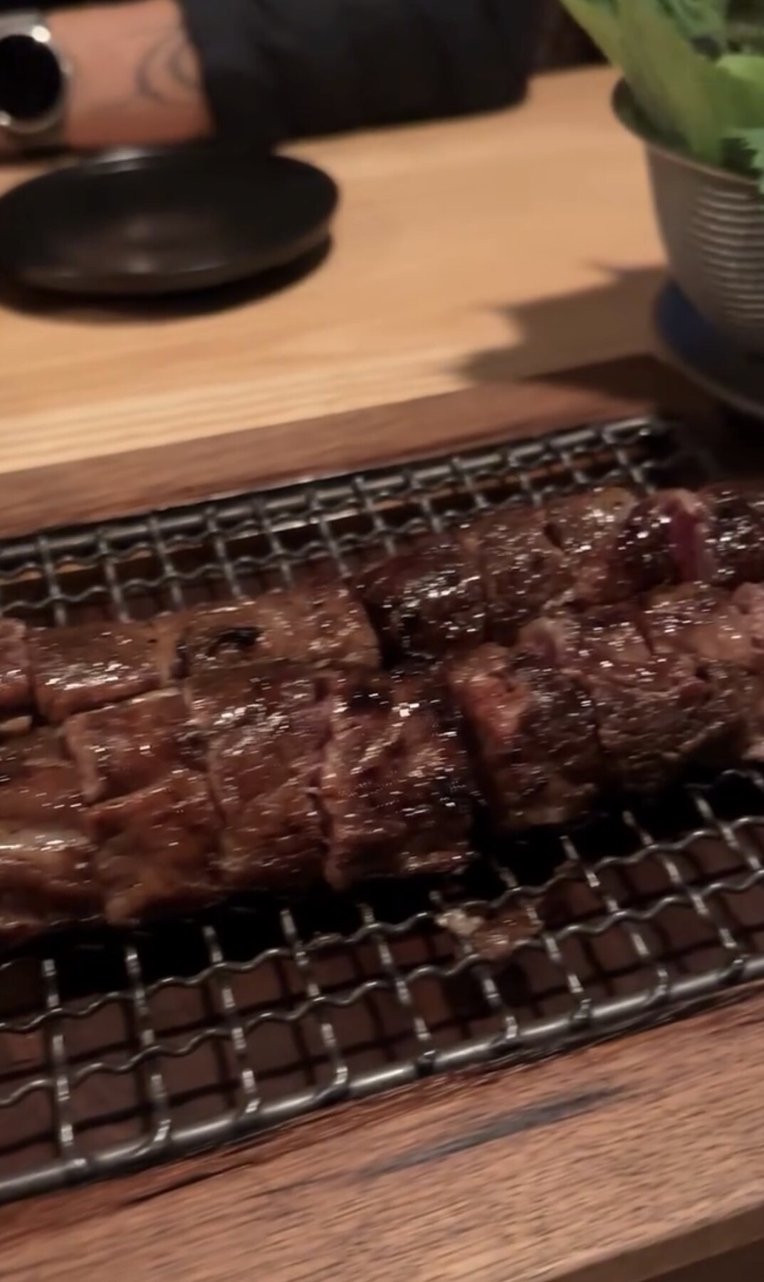 Charcoal-grilled beef at San Ho Won
